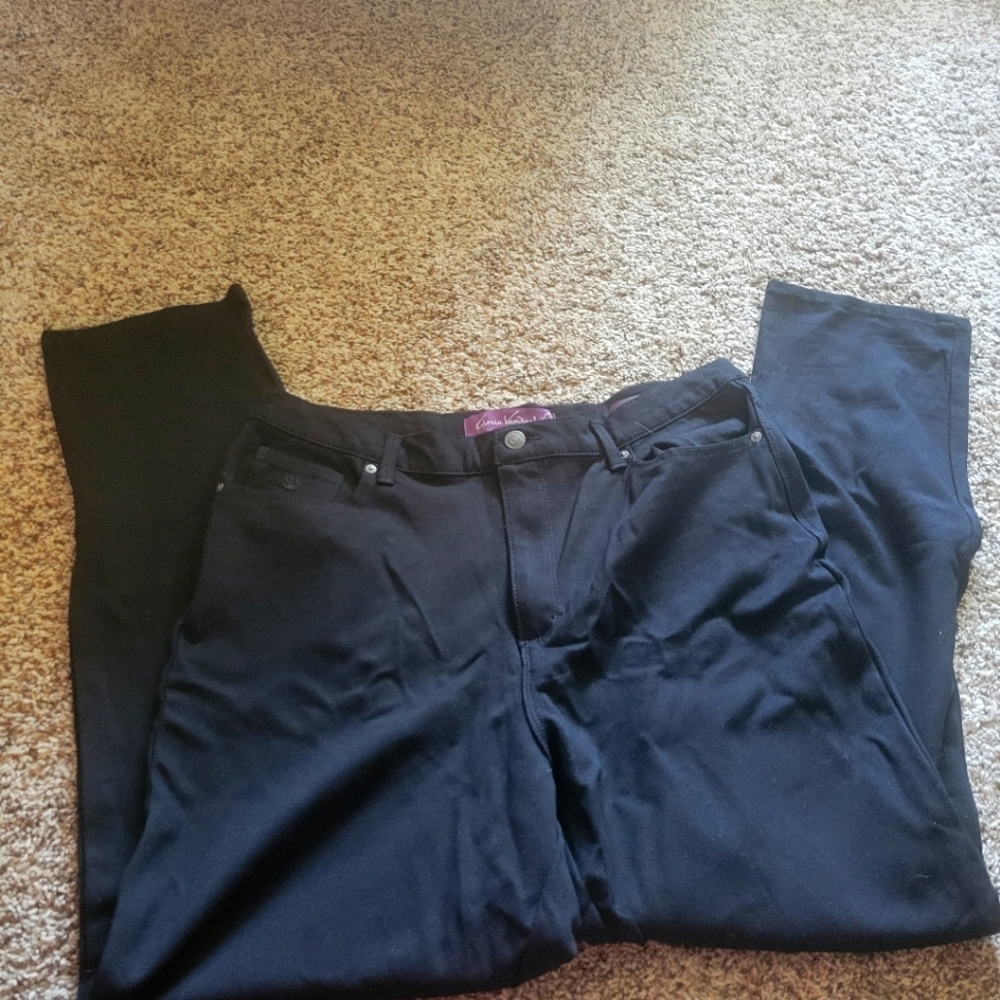 Black dress pants size 16